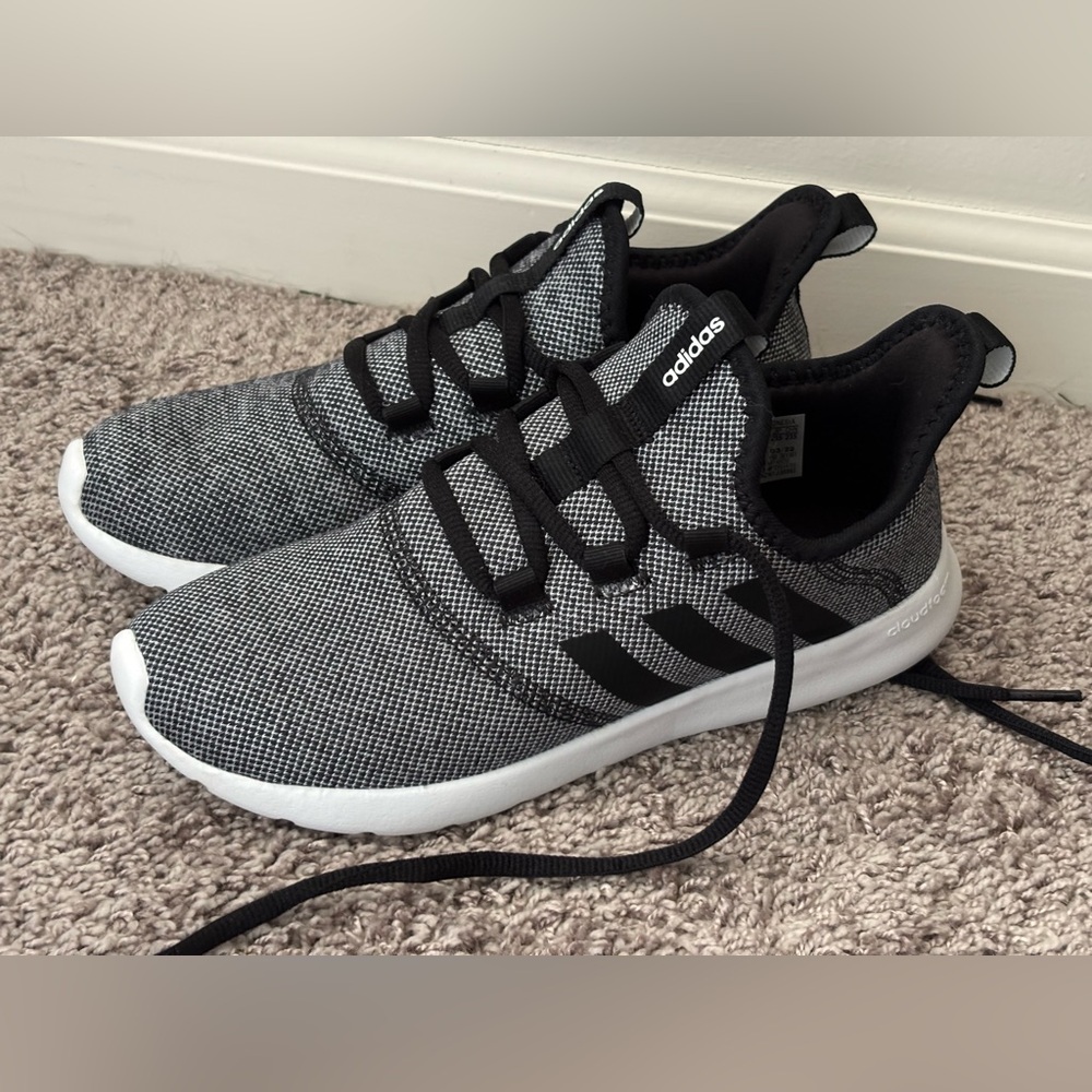 Adidas Black and Gray Cloudfoam NEW